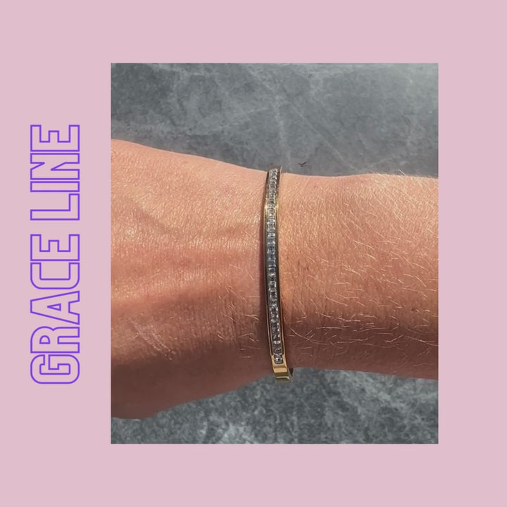 Produktvideo von Grace Line Armreif vergoldet mit klaren Zirkonia – elegantes Schmuckstück von TREND Kollektiv