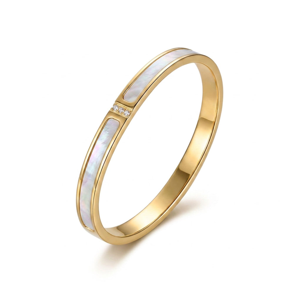 LUMIÈRE Bangle aus 18K-vergoldetem Edelstahl mit Perlmutt-Optik und Zirkonia
