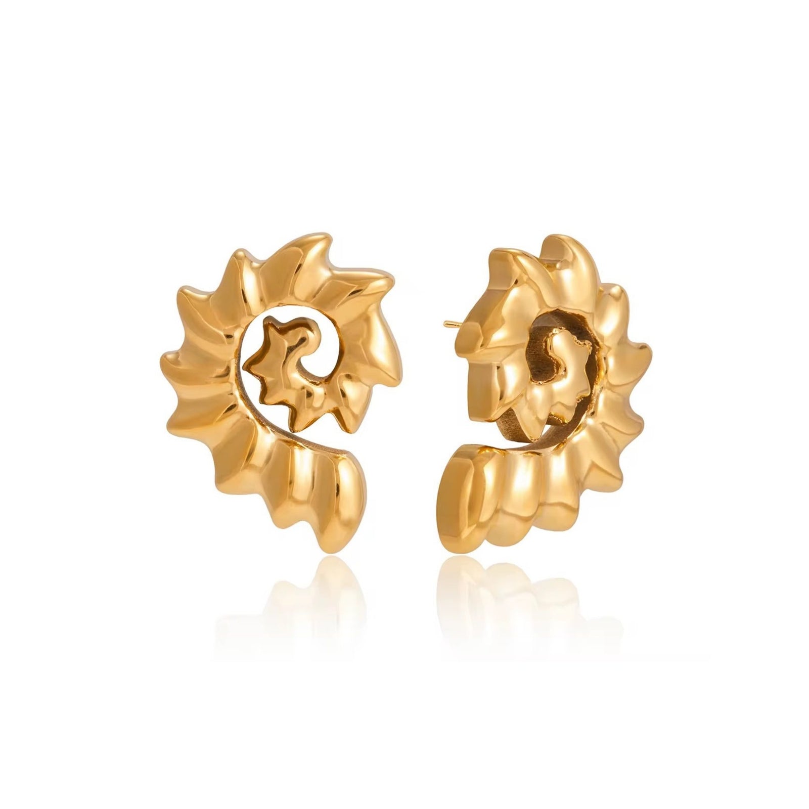 SOLARA Ohrringe von TREND Kollektiv – vergoldete Statement-Ohrringe mit mediterraner Spiralform