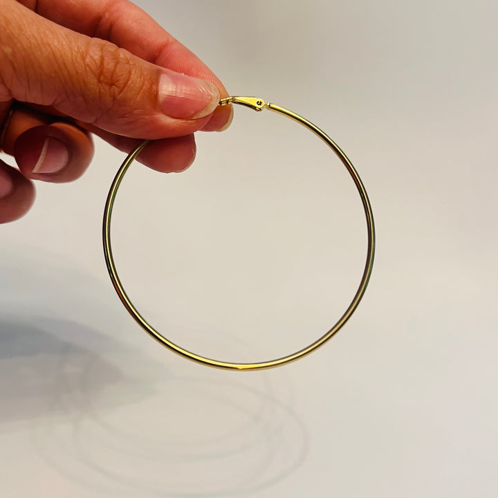 Hoops – 18 Karat Gold