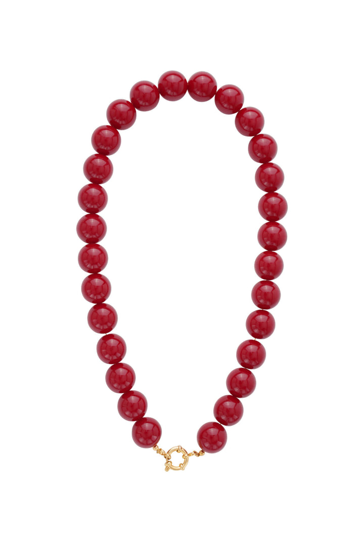 BOLD BEADS Statementkette mit weinroten Harzperlen und goldfarbenem Edelstahlverschluss, 46 cm – TREND Kollektiv