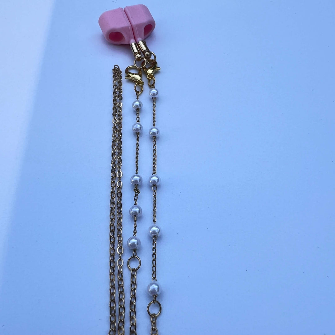 Pinke Vibe Strap Halterung mit geschwungener Kette – Soft Pear Wave von TREND Kollektiv, stylisches In-Ear-Accessoire
